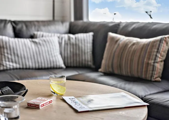 Cozy In With Wifi *